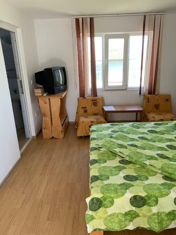 Old School Apartment Vama Veche Luaran gambar